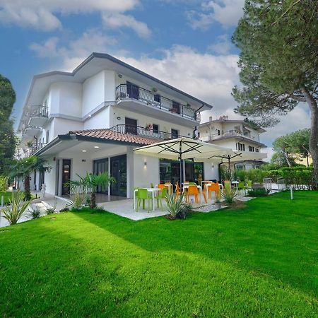 Hotel Vittoria Sirmione Eksteriør bilde