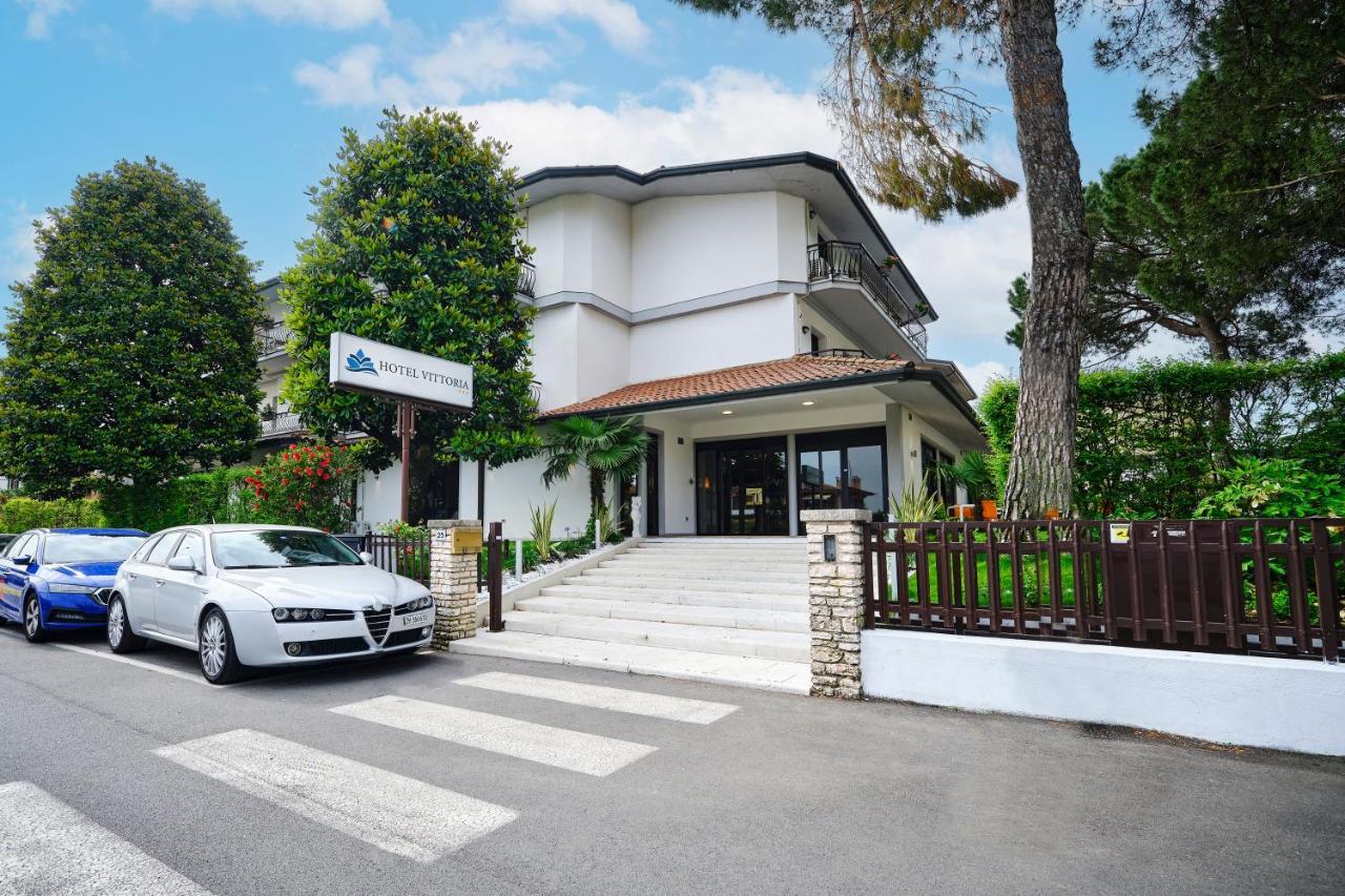 Hotel Vittoria Sirmione Eksteriør bilde