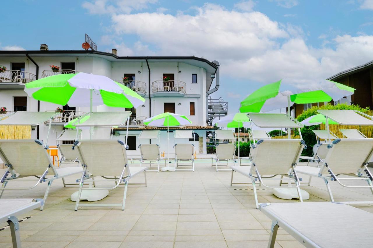 Hotel Vittoria Sirmione Eksteriør bilde