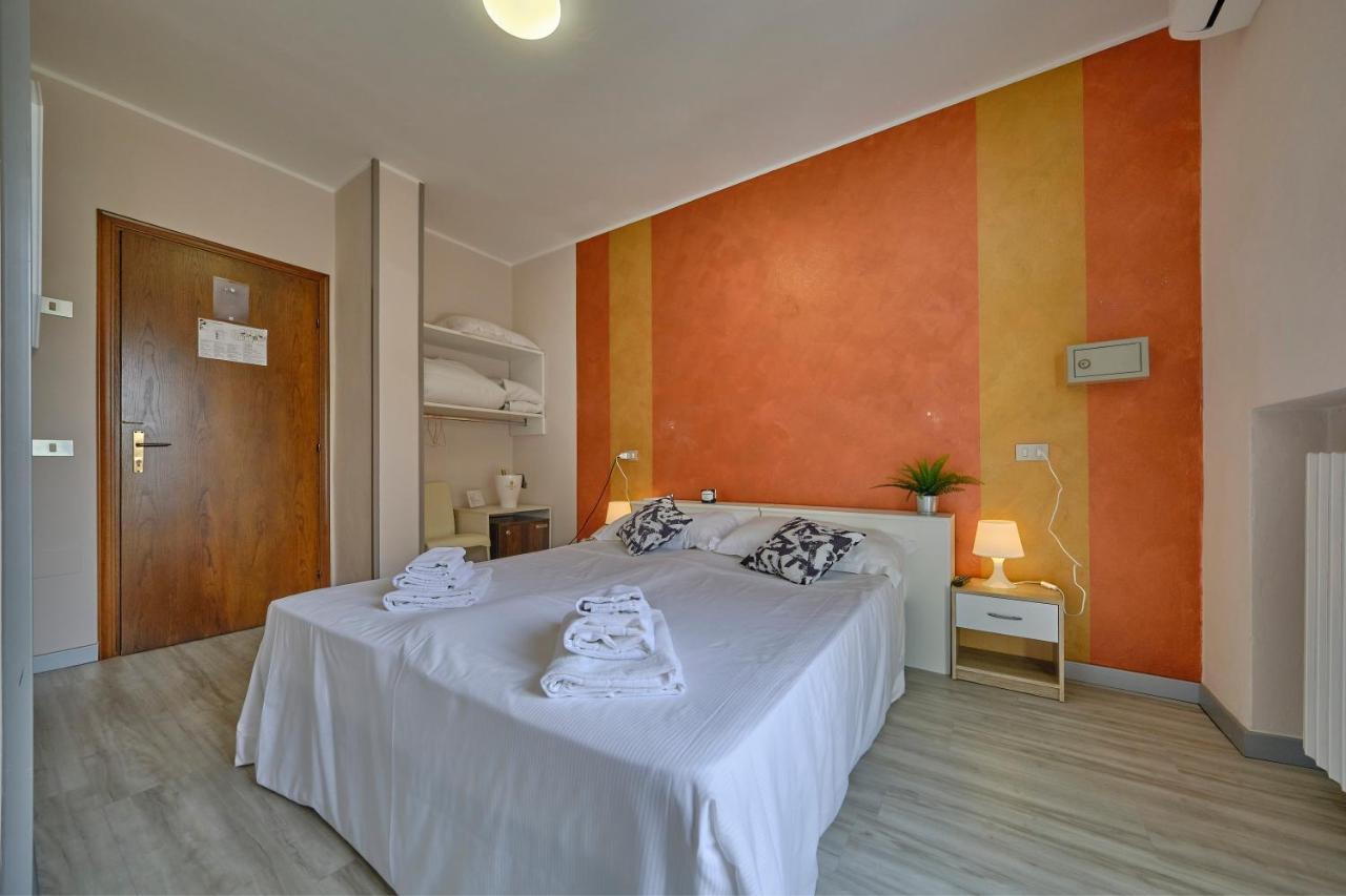 Hotel Vittoria Sirmione Eksteriør bilde